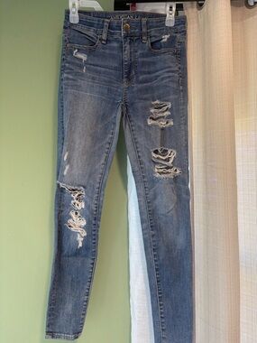 American Eagle Outfitters Distressed Blue Skinny Jeans
